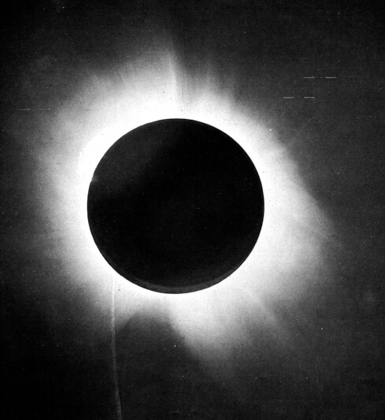 Eclipse de 1919 fotografado de Sobral