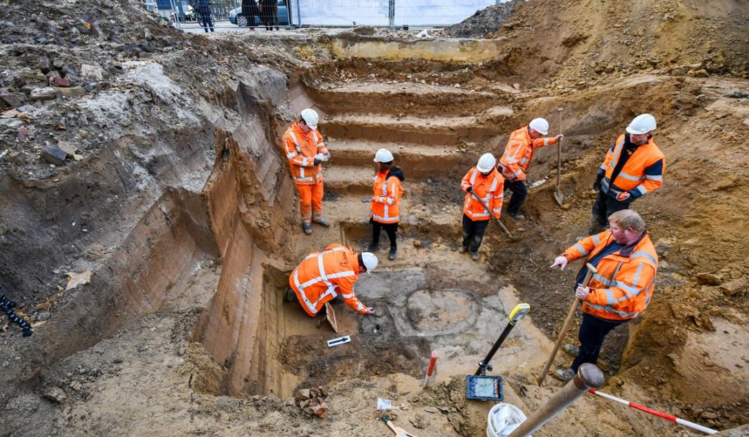 Sepultura de soldado romano enterrado há 2 mil anos é encontrada na Holanda-0